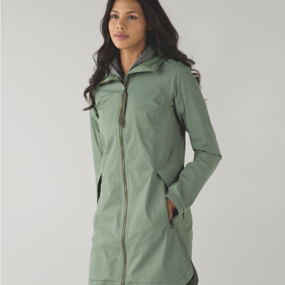 Lululemon Definitely Raining Jacket 6 - Picture 2 of 11